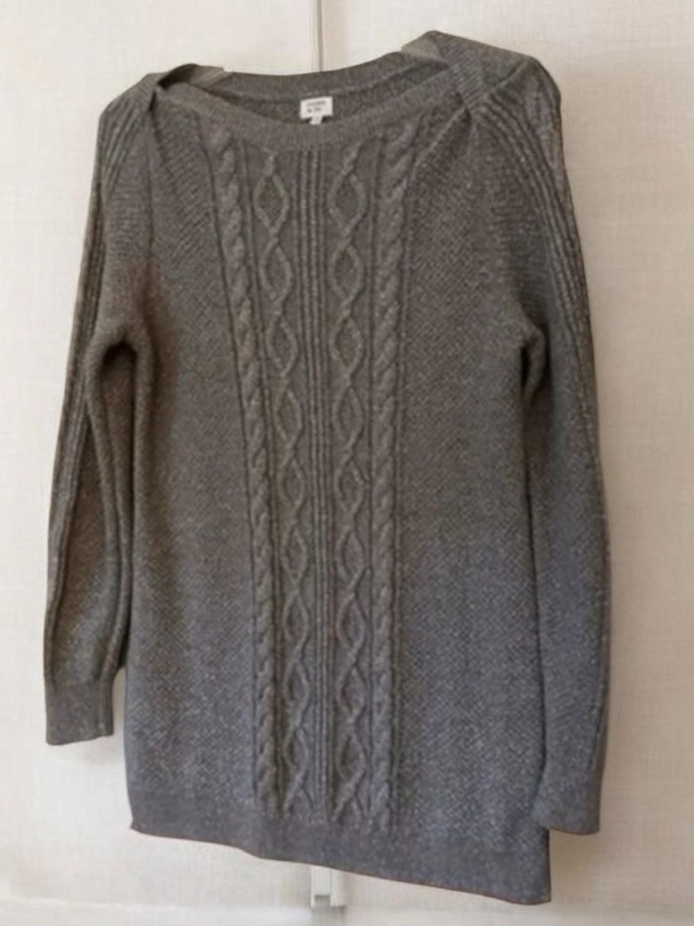 Crown  Ivy Silver Gray Metallic Ribbed Sweater Medium